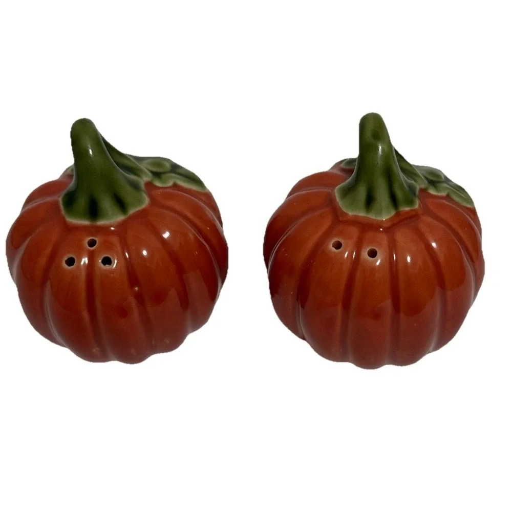 Ceramic Pumpkins Salt‎ And Pepper Shaker Set Thanksgiving Kitchen Fall Decor